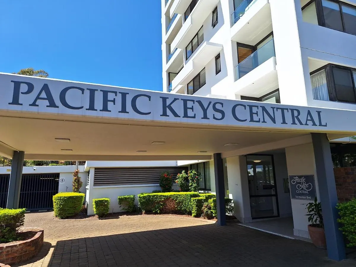 Supa Sized 3 Bedroom 2 Bath Gold Coast Apartment