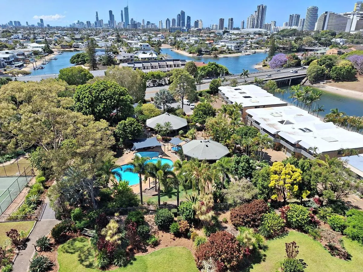 Supa Sized 3 Bedroom 2 Bath Gold Coast Apartment